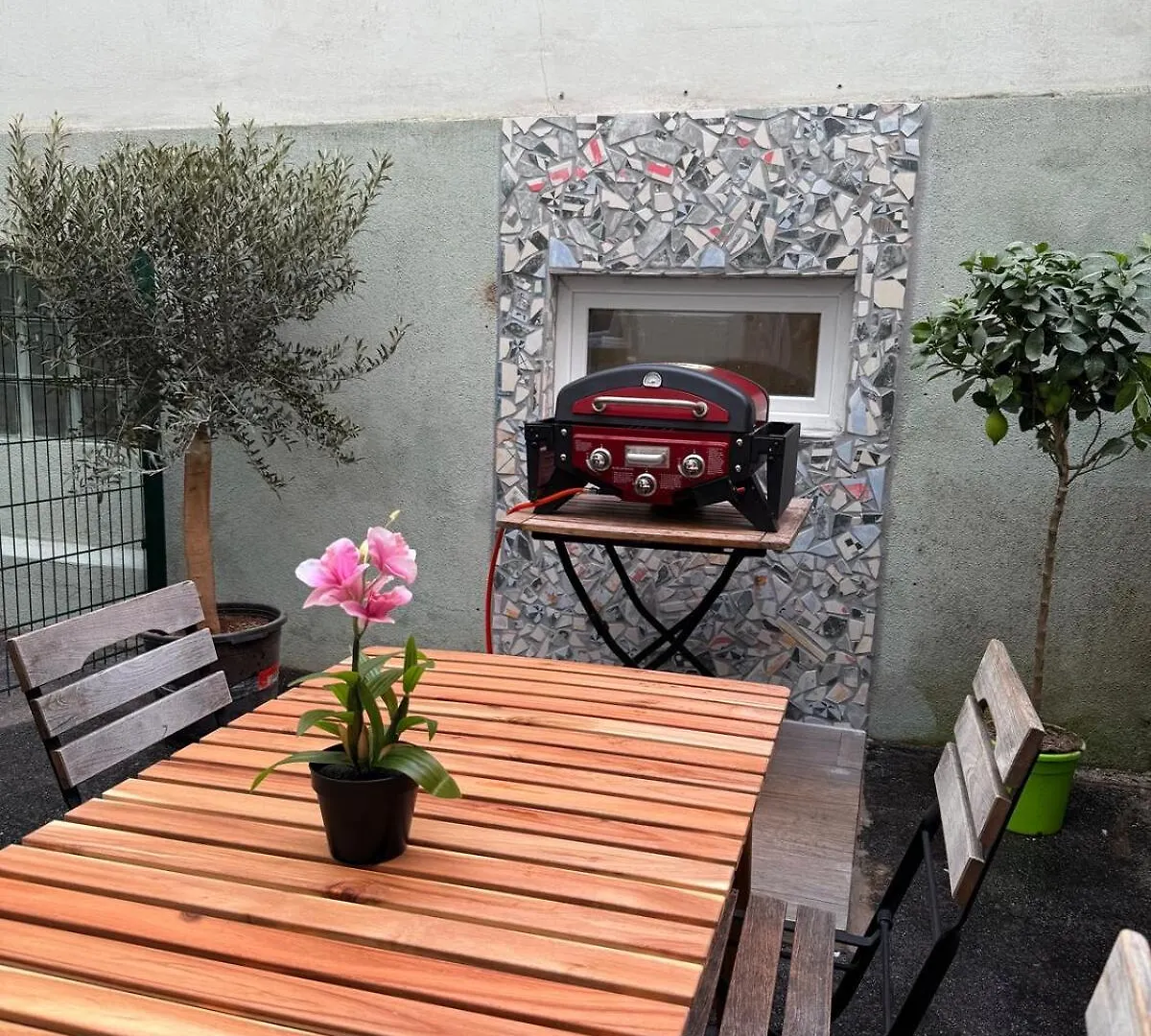 ウィーンChill And Grill For 2アパートメント